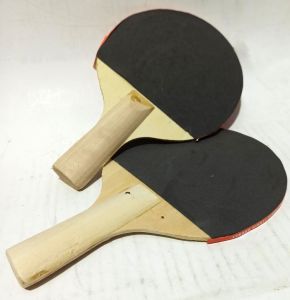 10cm Saplı 2 Raket ve 4cm Çaplı 3 Toplu Masa Tenis Seti
