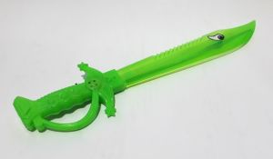 Pille Çalışan Sesli ve Işıklı 37cm Boyunda Eğimli Oyuncak Kılıc Savaş Oyuncakları