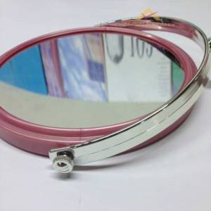 AYAKLI ÇİFT TARAFLI AYNA NORMAL ve BÜYÜTEÇLİ PEMBE MAKYAJ AYNASI