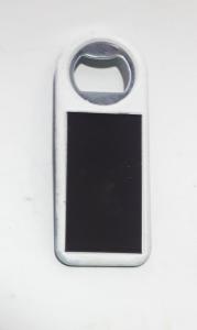 Kaliteli Plastikten Üretilmiş Dayanıklı ve Pratik Şişe Kapağı Açacağı (10cm Uzunluğunda)