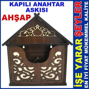 EV MODEL KAPILI AHŞAP 3 ÇENGELLİ ANAHTAR DOLABI