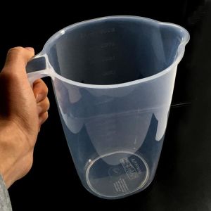 Şeffaf Plastik Kulplu Sürahi Tipi 2 Litre Ölçü Kabı