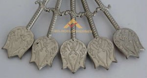 LALE ŞEKLİNDE ÇİÇEK MOTİFLİ GÜMÜŞ HÜRREM KAŞIĞI