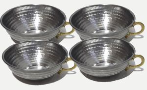 Pirinç Kulplu Çelik Dövme Paslanmaz Çelikten 4 Adet 13cm Maşrafa 5cm Derinlikte Geniş Ağızlı