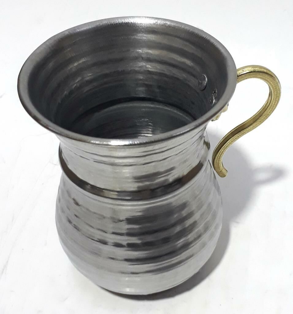 Pirinç Kulplu Çelik Dövme Paslanmaz Mat Çelikten İnce Belli Kupa Kaliteli Malzemeden Üretilmiştir