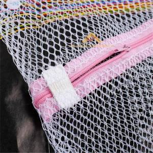 Narin Özel Giysilere Fermuarlı Çamaşır Torbası