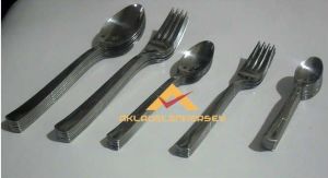 Ömür Boyu Garantili 36 Parça Paslanmaz Çelik Rostre Çatal Kaşık Takımı En Kullanışlı Yemek Seti