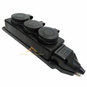 3lü GRUP PRİZ TOPRAKLI KAPAKLI SERİ KAUÇUK PRİZ