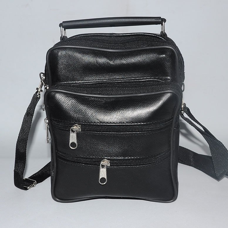 Gerçek Deri El Çantası - Askılı 5 Cepli Dikey Orta Boy Hakiki Deri El Çantası 20x16cm