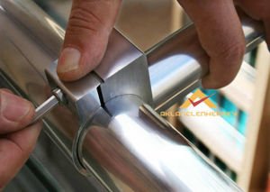 YUVARLAK KÜPEŞTE MONTAJLI ÇAMAŞIR KURUTMA ASKISI